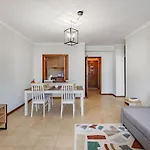 Gaia Comfort Living Balcony & Metro * Вила-Нова-ди-Гая