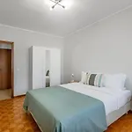 Апартаменты Gaia Comfort Living Balcony & Metro *