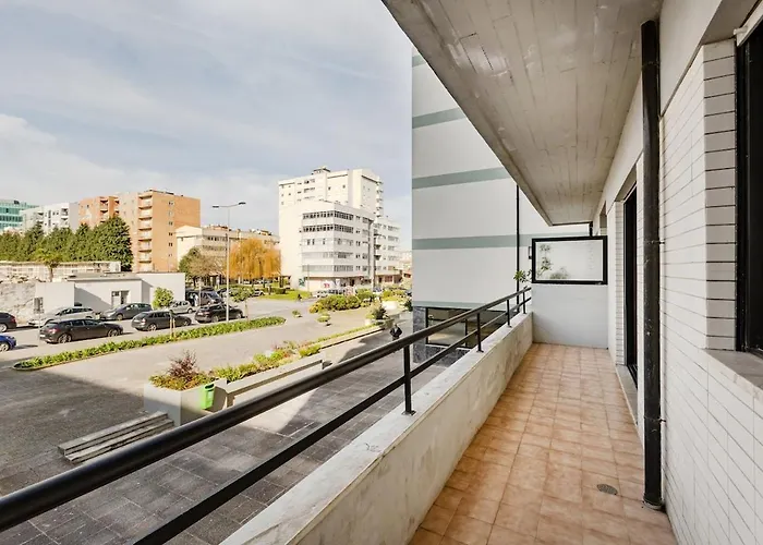 Gaia Comfort Living Balcony & Metro Vila Nova de Gaia