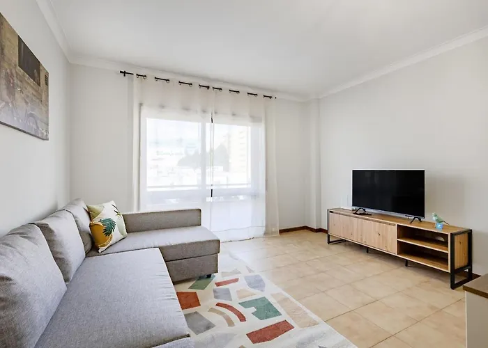 Apartment Gaia Comfort Living Balcony & Metro